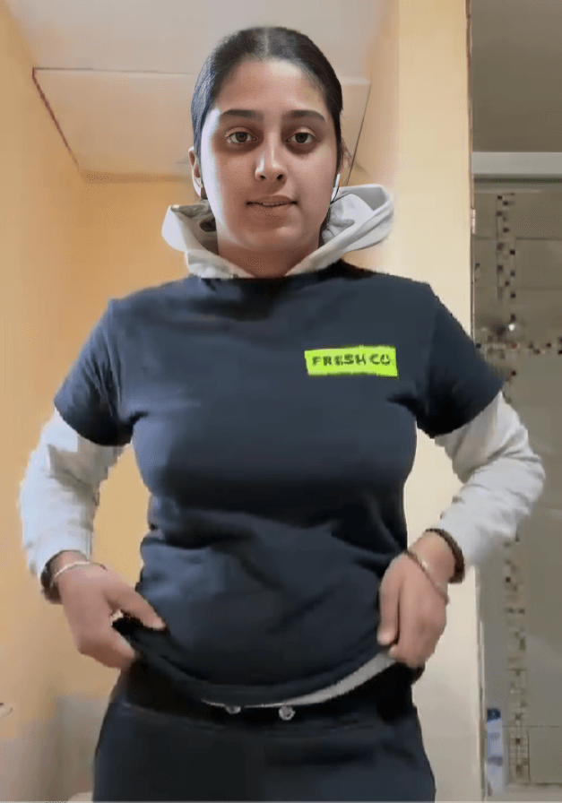 Featured image for Horny Sexy Nri Indian Babe Showing Her Big Boobs And Her Hairy Pussy Fully Nude And Blowing Boyfriend Dick Leaked Clips