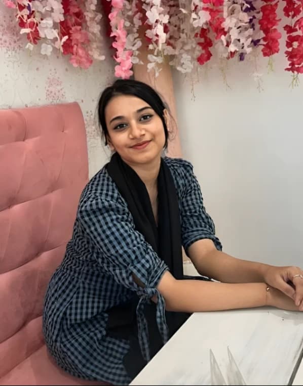 Featured image for Horny Desi Cute Beautiful Girlfriend Sexy Full Nude Showing Boobs Pics And Mastrubate Fully Nude Clip