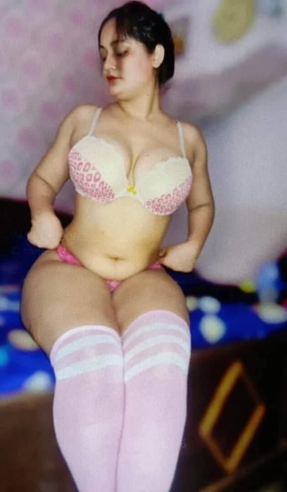 Image of Famous popular Miss Pinky Gym Model Teasing Pics and Videos: Big Boobs and Big Ass On Display